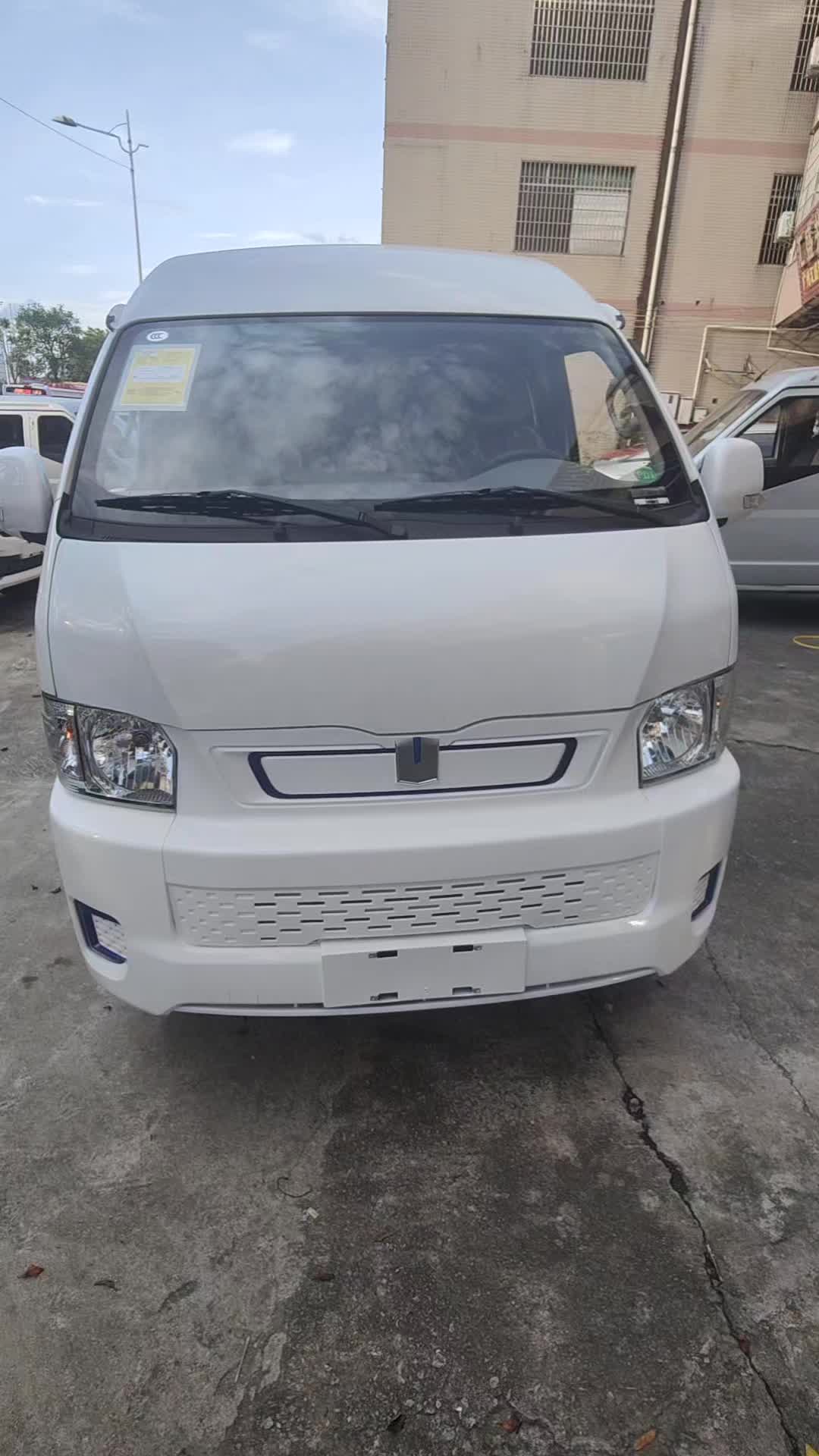 新能源商用车  吉利远程E6