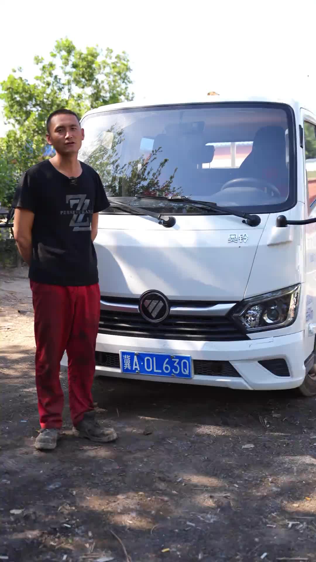 空间大、动力充沛、驾驶舒适的车是什么车,来听听卡友怎么评价奥铃V卡?福田汽车奥铃V卡轻卡司机