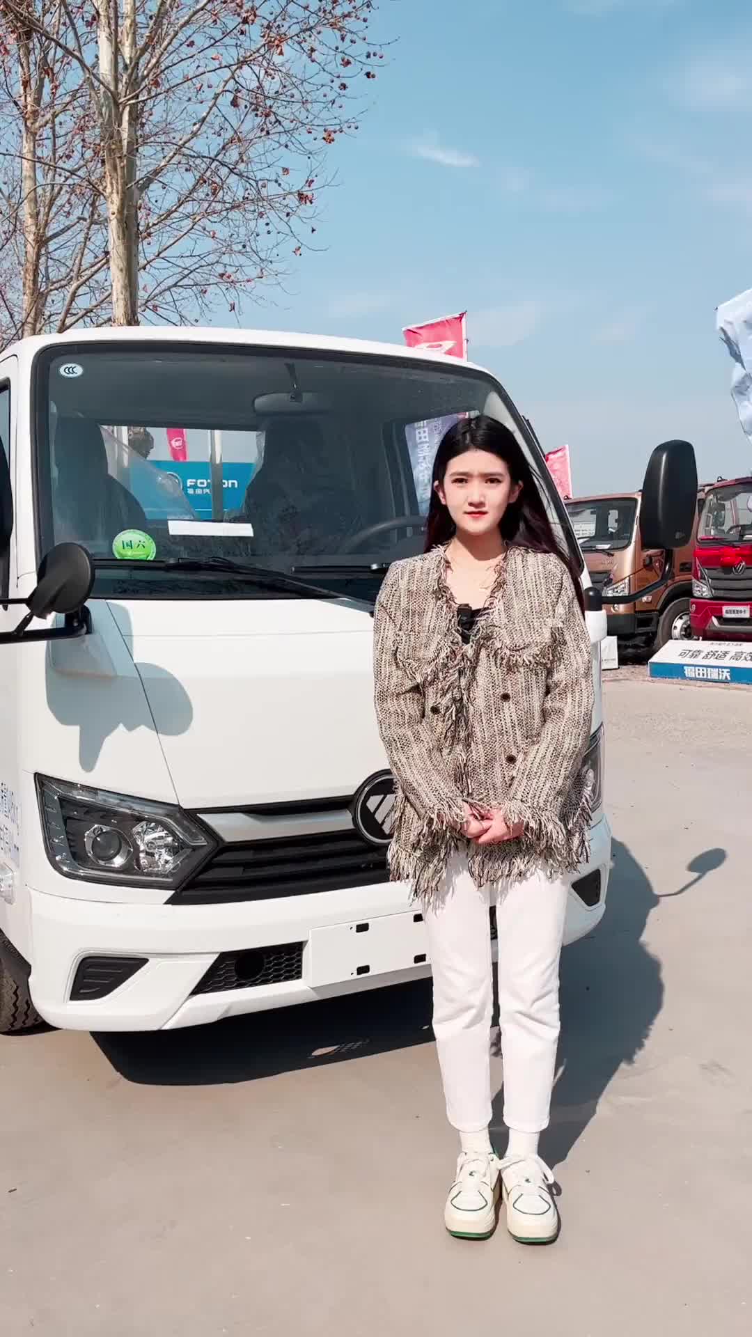 微卡的价格,小卡的承载力,到底有多香?福田汽车轻卡奥铃 V 卡