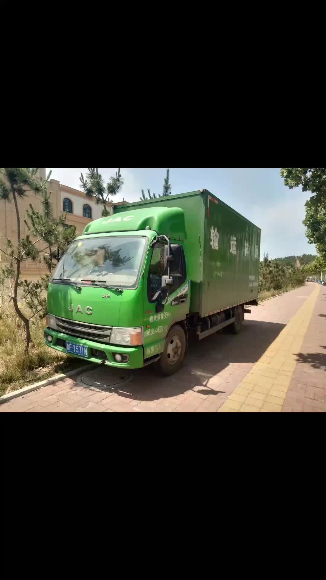 开上江淮拉西瓜。赑屃棒