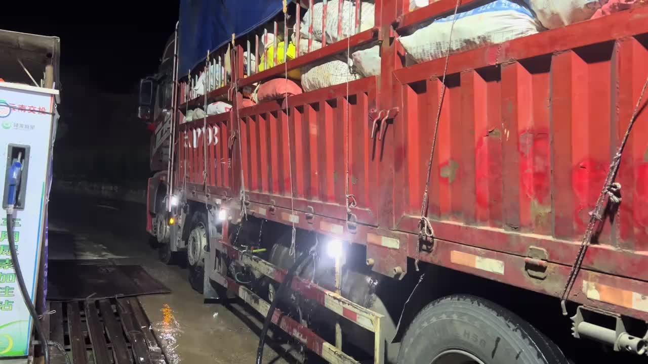 挑战大下坡 挑战全网