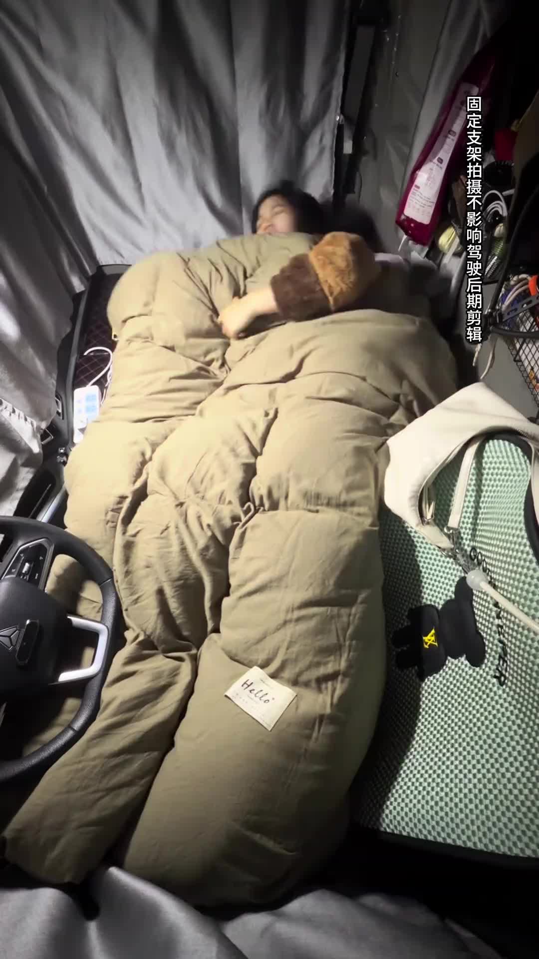 太久没有打黄油了，刚好看到路边有一个打黄看油的，也不知道靠不靠谱微粒贷