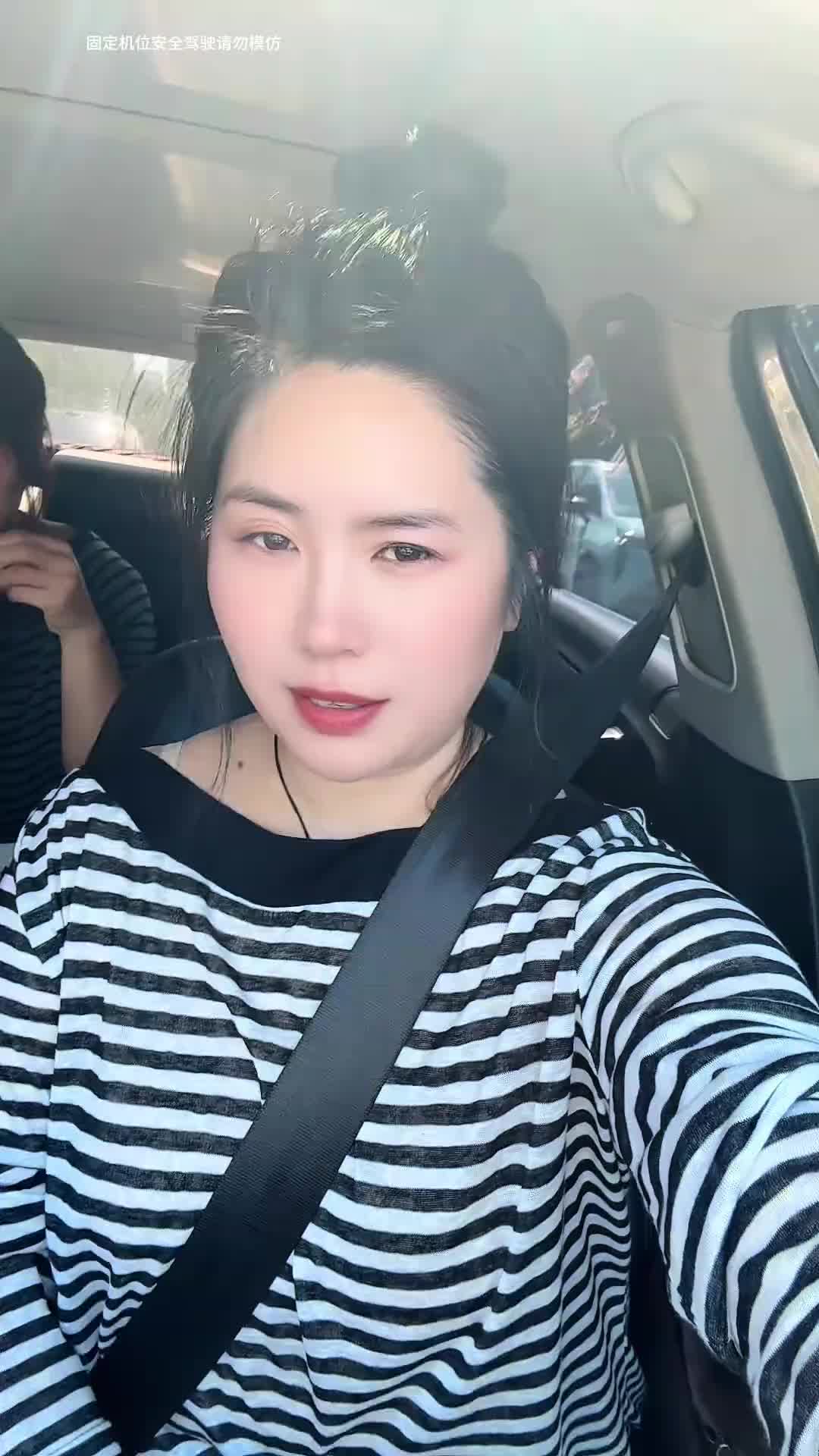 看新车了 好纠结，到底什么车适合我呢纪录美好生活 货运司机 拉货日常