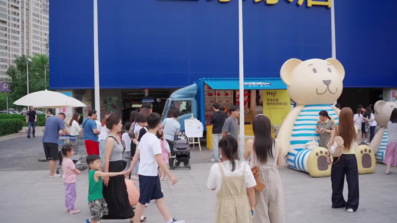 “街头顶流”来了！地表最强18.5m³货厢，给你“宜”动的家，郑州宜家设计师带你揭秘宇通小轻卡T2的百变空间宇通小轻卡T2 