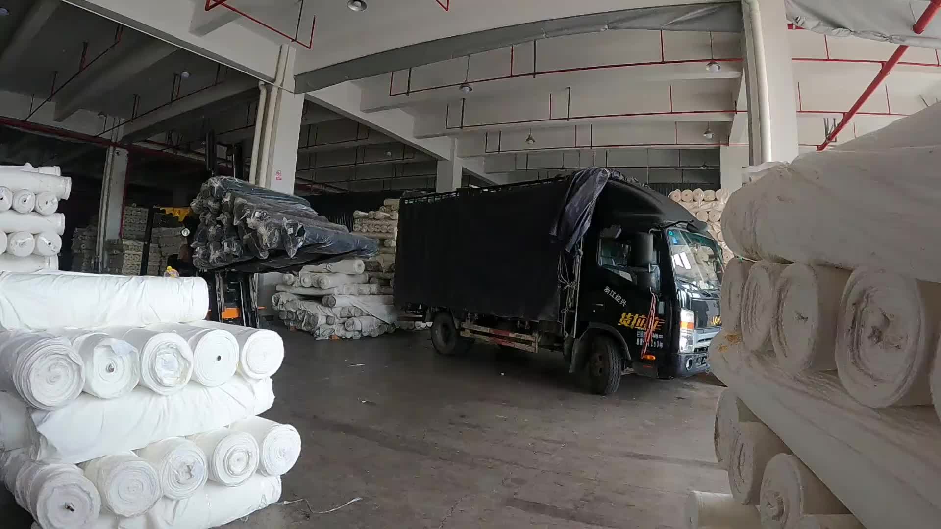 老板说280匹布10吨货，吓死我了！ 货车司机 货运行业 货拉拉 货拉拉司机 记录卡车生活