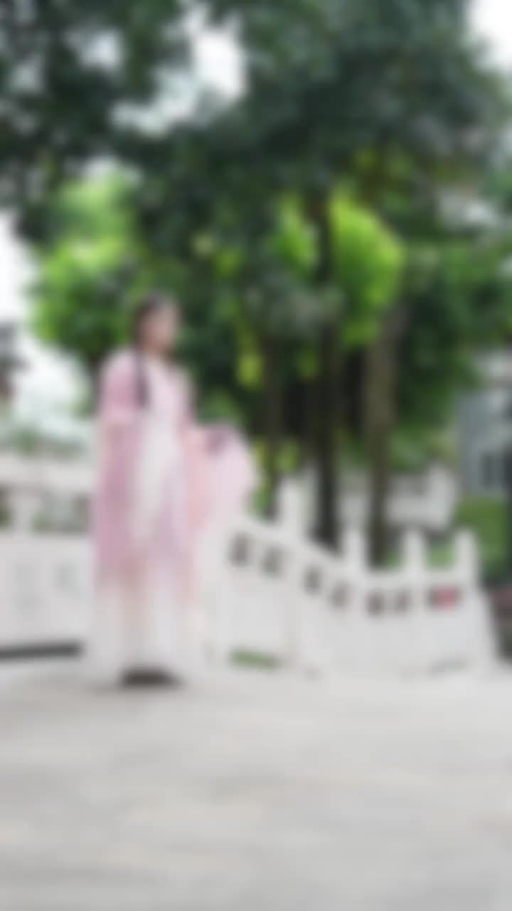 建筑负责人碰上传说中的仙女教母……竟然得到一辆 鑫源E3L ？鑫源汽车 童话故事