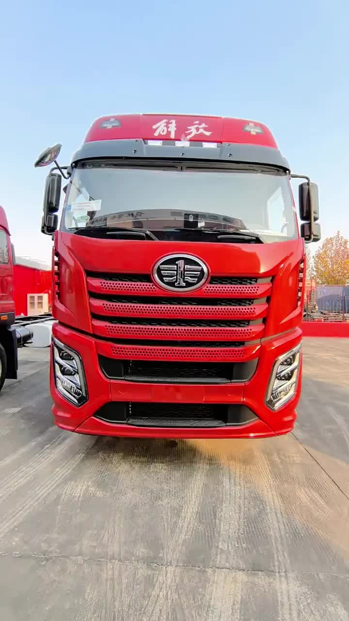 580马力自动挡牵引车，解放J6V，经典版有哪些配置？看视频给您详细介绍！！