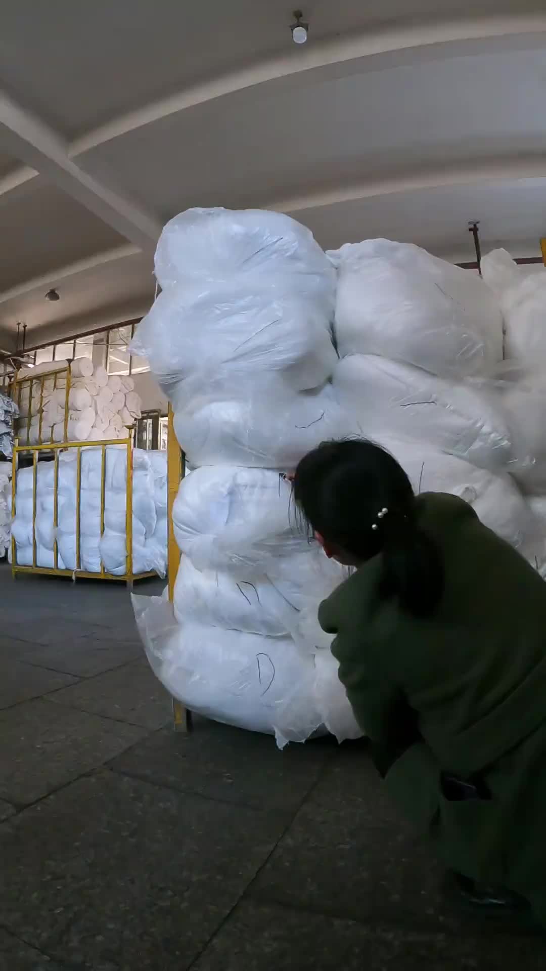 卸完货少一匹布？这该怎么办？ 记录卡车生活 纺织 货运行业 货拉拉 货车司机