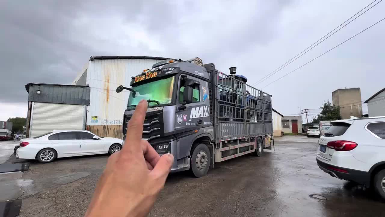 大板车的兄弟们，对不住了，今天把你们的货给拉走了 ！货运小涛 全国卡友