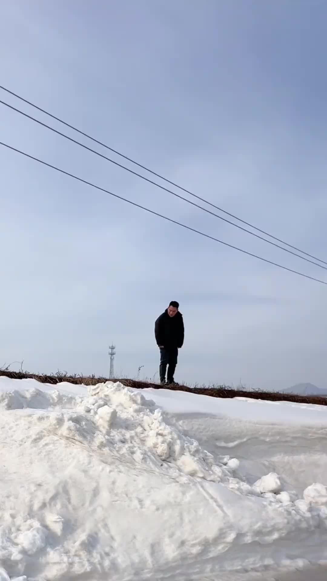 给大家伙拜年了