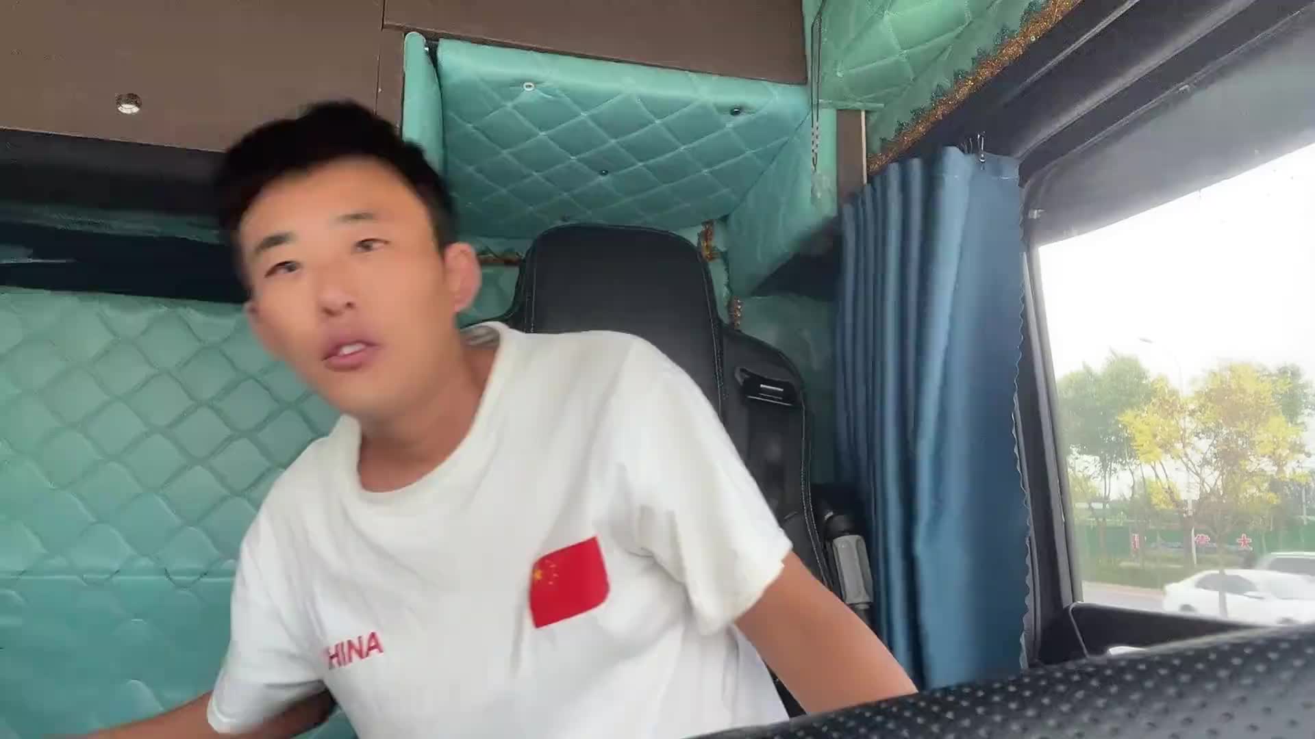 一天时间终于卸完货了，今天的天空是卸货局 卡车司机 内容太过真实 冷藏宁哥 卡车司机的生活 记录真实生活
