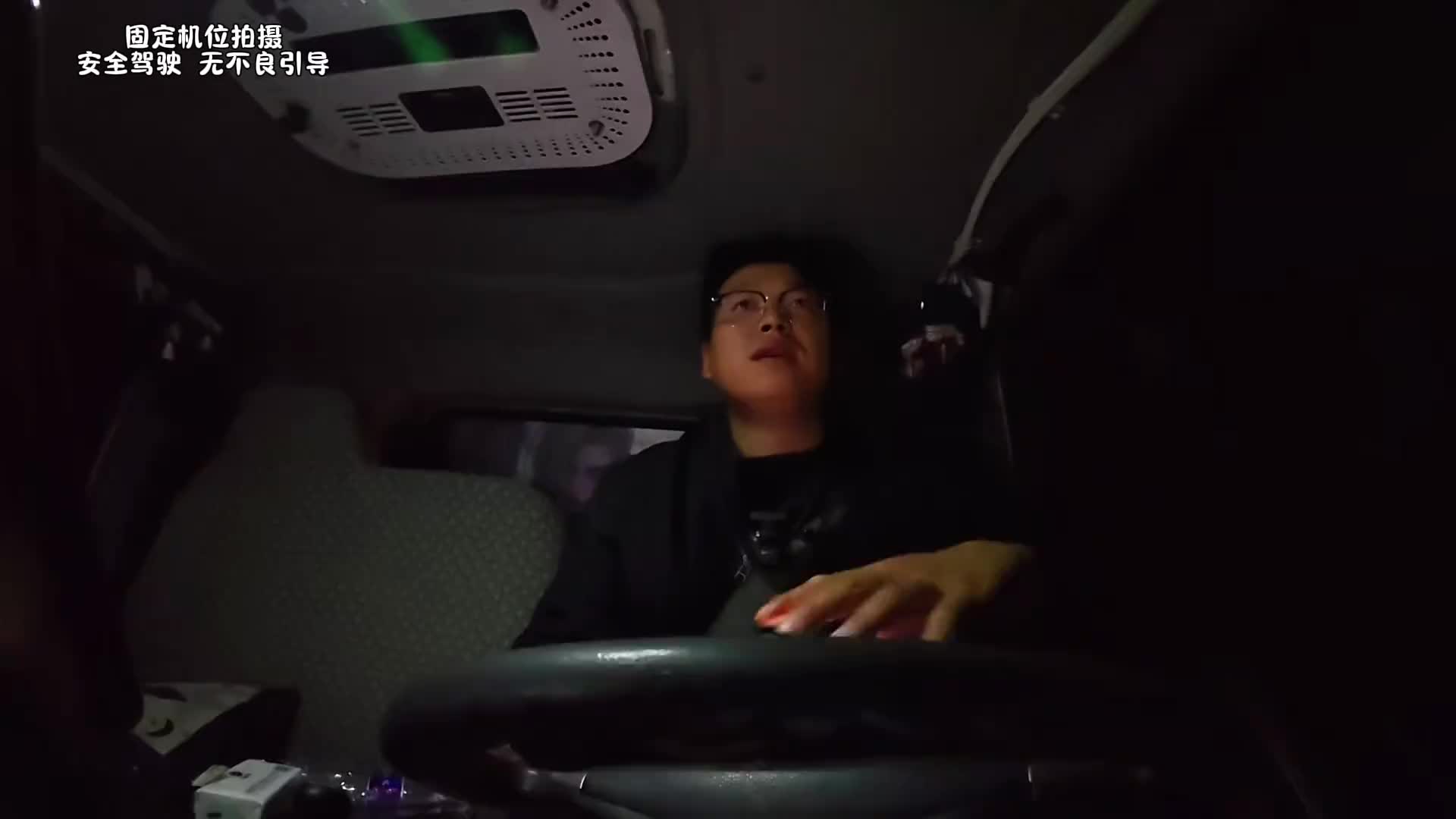 开着货车跑全国！ 贵州到广西柳州， 被骗到田里去了！ 一人一车浪迹天涯 用抖音记录卡车生活 vlog日常 青年创作者成长