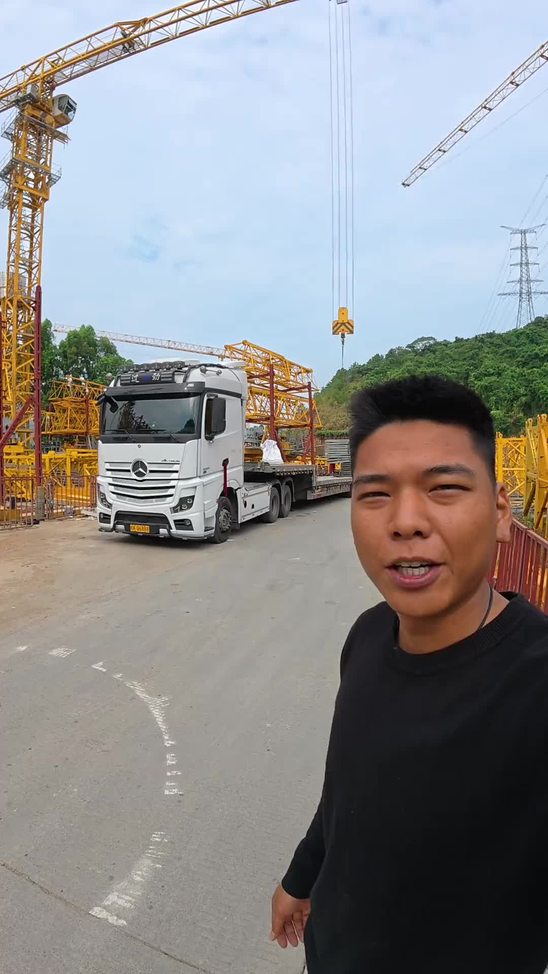 带着老爸拉货跑全国，今天运气不错又斗两车一块出发上海