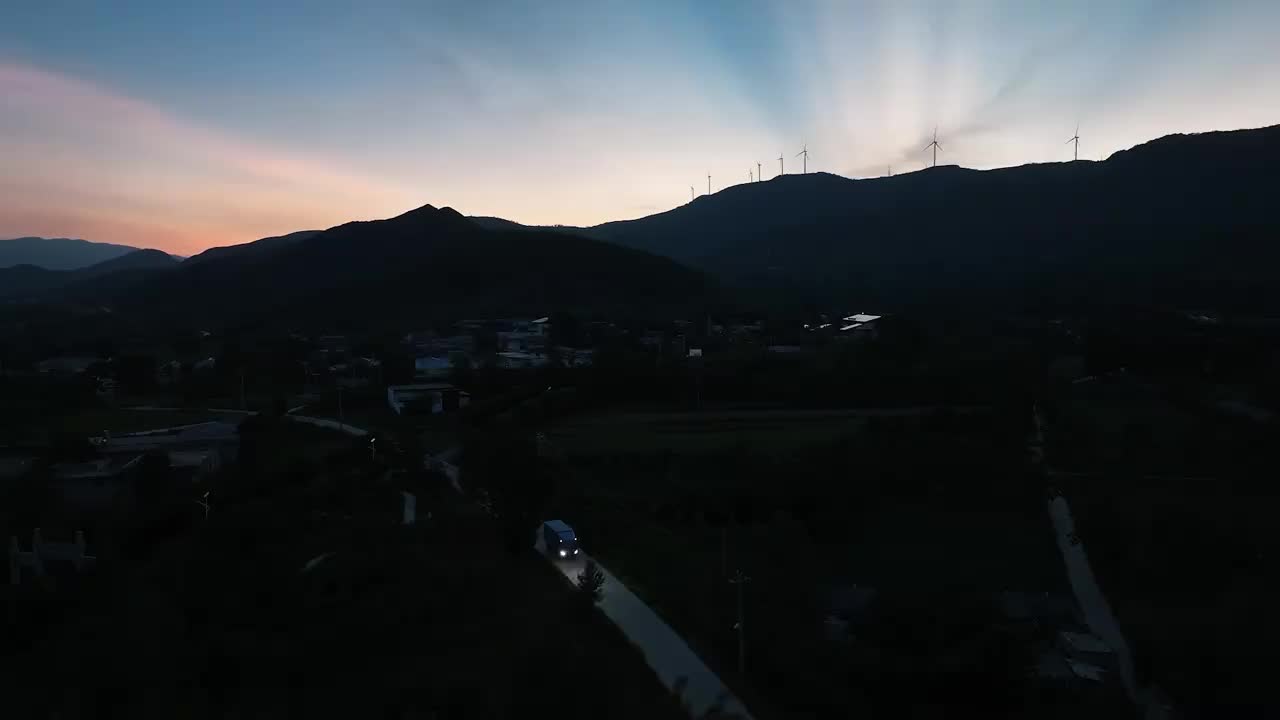 宇通轻卡T6旗舰登场，以人为本稳赢未来！打造货运头等舱体验，让运输更高效更省心！宇通轻卡 长续航头等舱