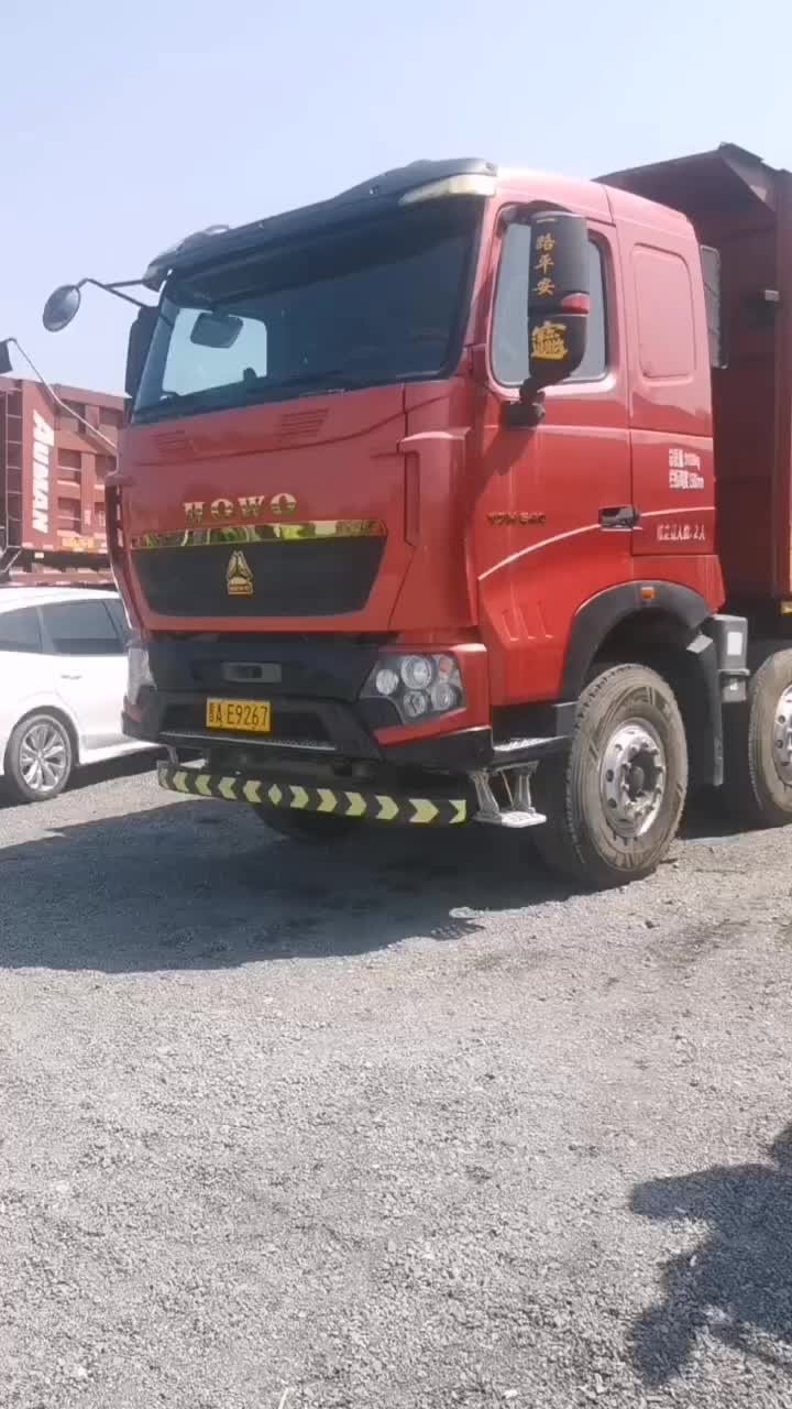 前四后八后八轮法规车轻皮前四后八宽体车