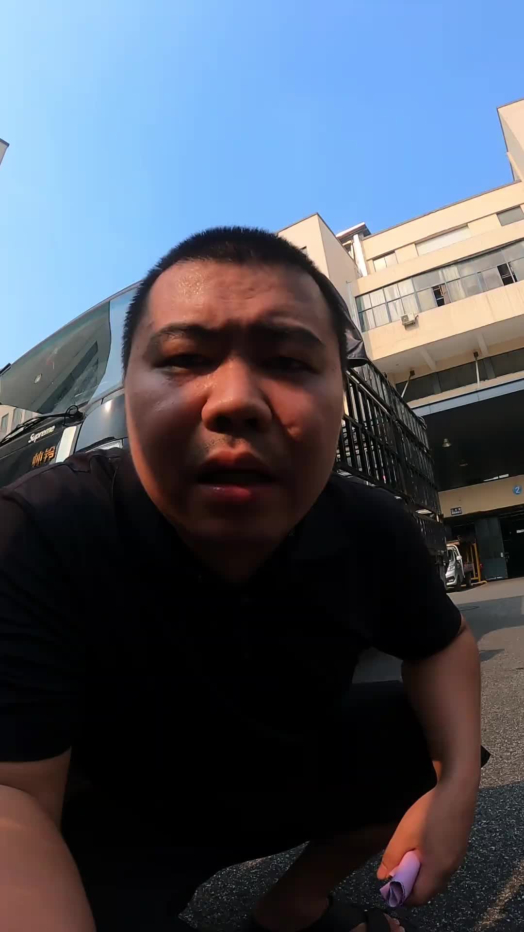 不愧是金九银十,单子多得眼睛都看花了! 货车司机 货运行业 vlog日常 货拉拉 货拉拉司机
