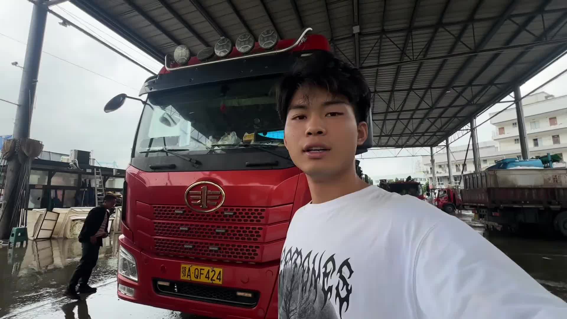 重庆的山路挺狠啊,刹车片都给我干失灵了vlog日常 日常生活 vlog十亿流量扶持计划 货车司机