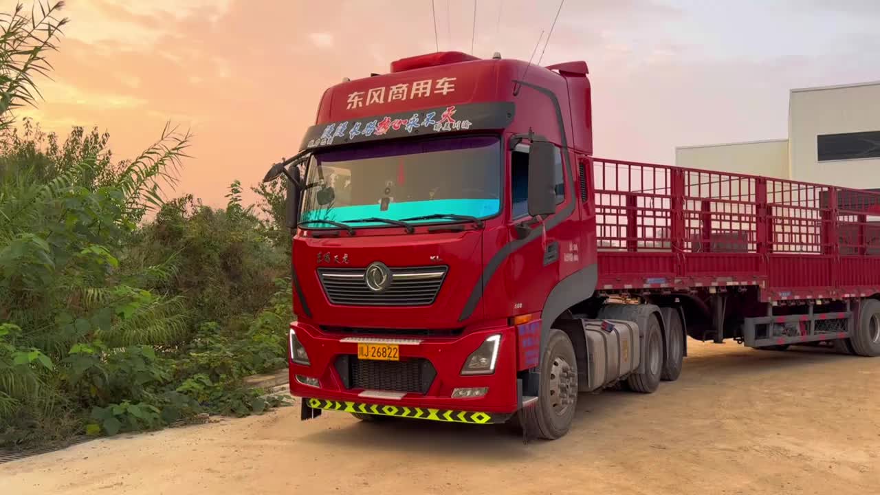 爱车2022年6月份买回家，到现在已经快43万公里了，感谢一路可靠的陪伴，驰骋远方，行稳致远，奋斗出好成绩，以后的日子我们继续一