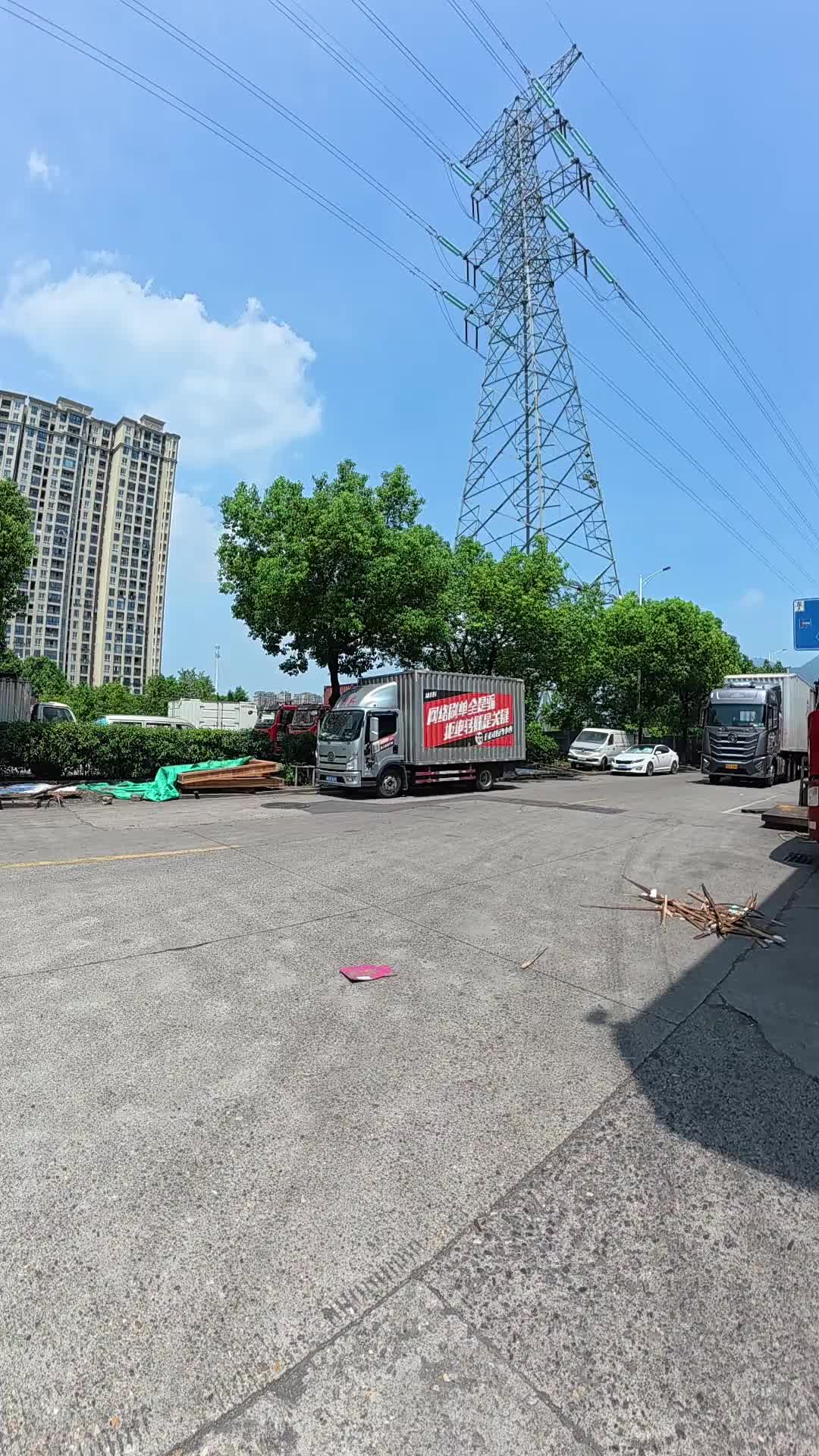 从温州瑞安到杭州余杭。车子终于终于修好了，开始送货之旅卡车司机的生活 一人一车浪迹天涯