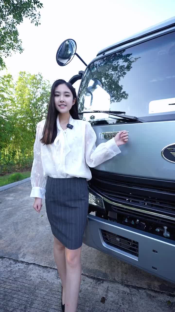 先锋轻卡载货车，轻卡中的佼佼者！ 重汽豪曼 载货车 轻卡